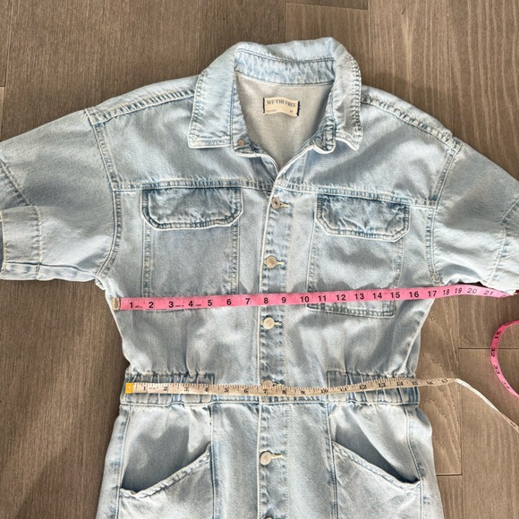 We The Free People Marci Denim Jean Jumpsuit in Clear Skies M Light Wash Utility - Picture 14 of 16